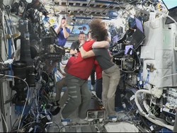 Video Peluncuran Crew-10 Diundur, Kapan Astronaut Terjebak di ISS Pulang?