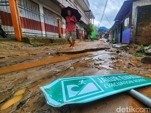 Nestapa Bencana di Sukabumi: 4.500 Orang Terdampak-5 Tewas