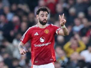 Bruno Fernandes Ketemu Pemain Al Hilal, Kode Merapat?