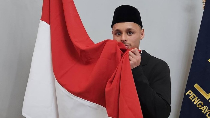 Dean James sah menjadi WNI pada Senin (10/3/2025) di Kedutaan Besar Republik Indonesia di Roma.