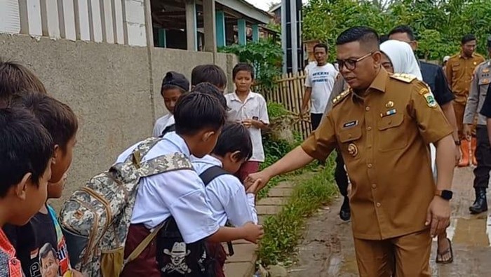 Gubernur Banten Andra Soni. (dok. Pemprov Banten).