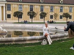 Aneka Aksi Memalukan Para Influencer Demi Konten