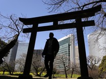 Profesi Aneh Ini Lagi Ngetren di Jepang, Bayarannya Rp 2 Juta Per 30 Menit!