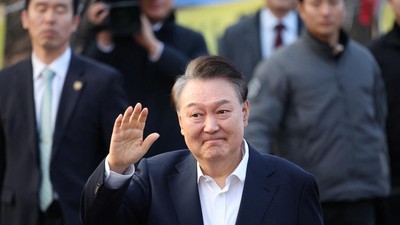 Momen Presiden Korsel Yoon Suk Yeol Bebas dari Penjara