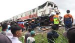 Kondisi KA Kertanegara Usai Tabrak Truk di Kediri