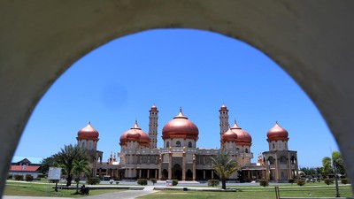 Potret Indahnya Masjid Agung Baitul Makmur Meulaboh