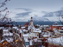 Nyaris Tak Ada Malam, Begini Cara Puasa di Belahan Bumi Utara