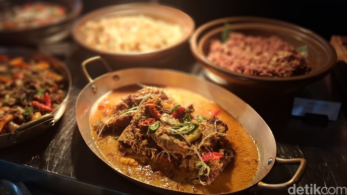 Promo buka puasa Park Hyatt Buka Puasa dengan Karedok hingga Nasi Biryani di Dining Room Mewah