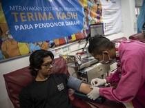 Ratusan Warga di Semarang Ikut Aksi Donor Darah saat Ramadan