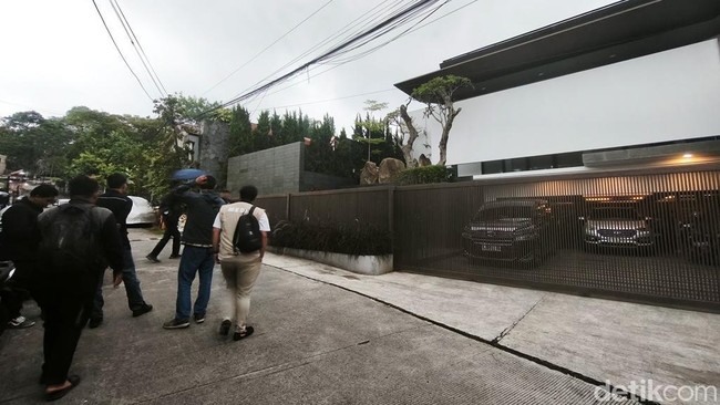 3 Hal Diketahui soal Rumah RK Digeledah KPK