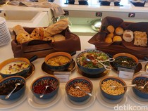 Sensasi Buka Puasa dengan Sajian Makanan Timur Tengah di Hotel Bandung