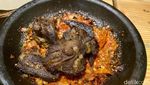 Maknyus! Iga Bakar Sambal Bawang dan Lidah Sapi Kecombrang di Blok A