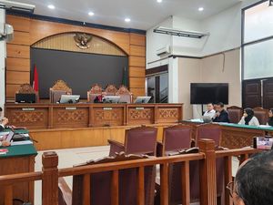 Video: Sidang Diskors, Hakim Tentukan Nasib Praperadilan Hasto Siang Ini