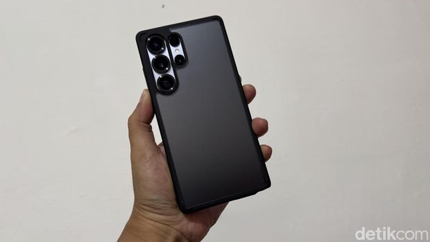Spigen Galaxy S25