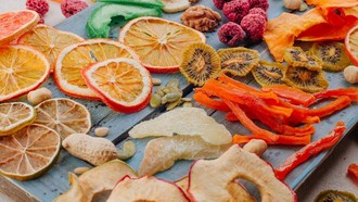 Tak Selalu Sehat, 6 Buah Kering Ini Ternyata Lebih Buruk dari Permen