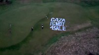 Resor golf Turnberry milik Presiden AS Donald Trump di Skotlandia telah dicoret-coret dengan grafiti pro-Palestina, dan sebuah kelompok protes mengaku bertanggung jawab atas kejadian tersebut.