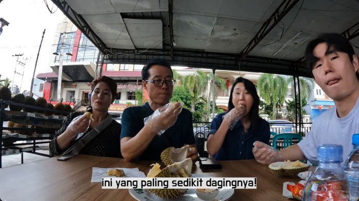 Hari Jisun kena getok harga  durian