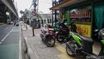 Hormati yang Puasa, Warteg Ditutup Tirai