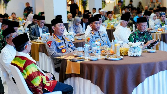 Kapolri Jenderal Listyo Sigit Prabowo melaksanakan agenda Safari Ramadan ke wilayah Jawa Barat (Jabar). (Dok istimewa).