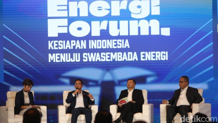Kupas Tuntas Kesiapan Indonesia Menuju Swasembada Energi detikcom hari ini, Selasa (11/3/2024) menggelar acara Energi Forum. Agenda Energi Forum mengangkat tema Kesiapan Indonesia Menuju Swasembada Energi.