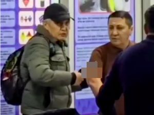 Pahlawan Bandara Almaty: Pria Ini Rela Jadi Sandera Demi Selamatkan Wanita
