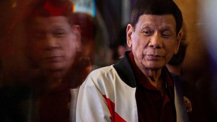 Mantan Presiden Filipina Rodrigo Duterte ditangkap atas perintah Mahkamah Pidana Internasional  Kejahatan apa yang telah saya lakukan?