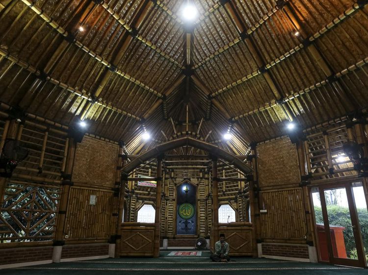 Potret Masjid Bambu di Kabupaten Serang