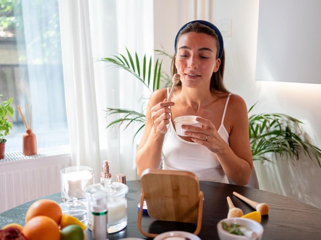 Menghilangkan bekas jerawat dengan madu