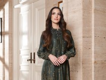 Jadikan Mikhayla Teman, Nia Ramadhani Bisa Buka Ponsel Anak