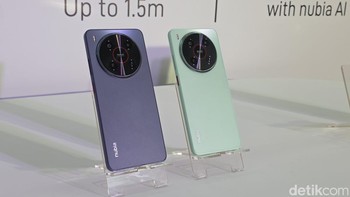Nubia V70 Max hadir dalam dua warna Lake Green dan Galactic Green. Foto: Adi Fida Rahman/detikINET