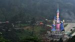 Penampakan Terkini Pembongkaran Hibisc Fantasy Puncak Bogor