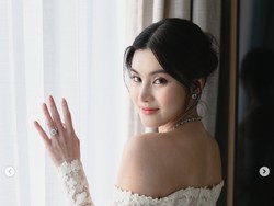 8 Foto Pernikahan Sosialita Viral Thank You Kateyki, Pakai Gaun Desainer RI