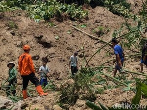 Longsor di Tonjong Brebes, Petani 80 Tahun Hilang Tertimbun