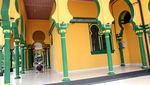 Potret Masjid Tertua Peninggalan Kesultanan di Medan