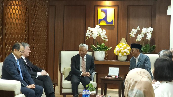 PU Gandeng AIIB, Dapat Pinjaman Rp 4,10 T Buat Garap Proyek Irigasi.