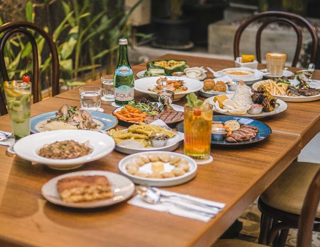 Nyam! 5 Tempat Makan Enak untuk Buka Puasa Dekat Stasiun Cikini