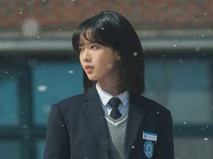 9 Fakta Roh Jeong Eui, Aktris Cantik Pemain Drakor The Witch
