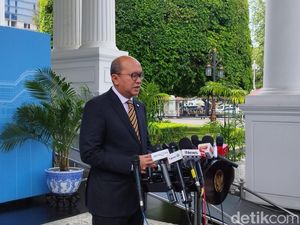 Rosan Sambangi Prabowo, Ucapkan Selamat Ulang Tahun-Lapor Capaian Investasi