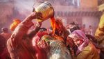 Semarak Festival Holi Tandai Awal Musim Semi di India
