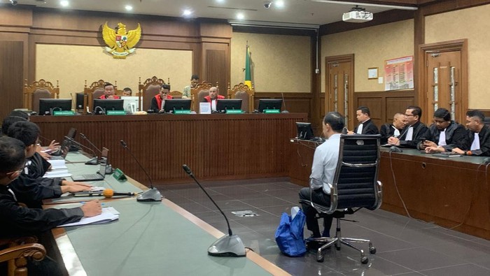 Sidang Tom Lembong