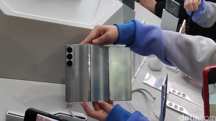 Tecno di MWC 2025