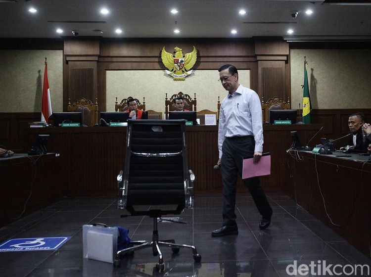 Tom Lembong Jalani Sidang Lanjutan Kasus Impor Gula
