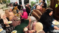 Iftar jadi ajang silaturahmi yang akrab