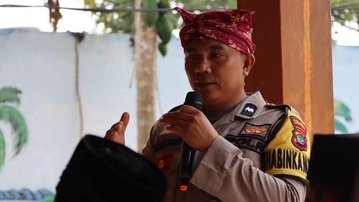 Aipda Sumitro Segela lestarikan adat Bolaang Mongondow