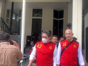 Tiba di PN Jaksel, Anak Bos Prodia Jalani Sidang Perdana Kasus ABG Tewas