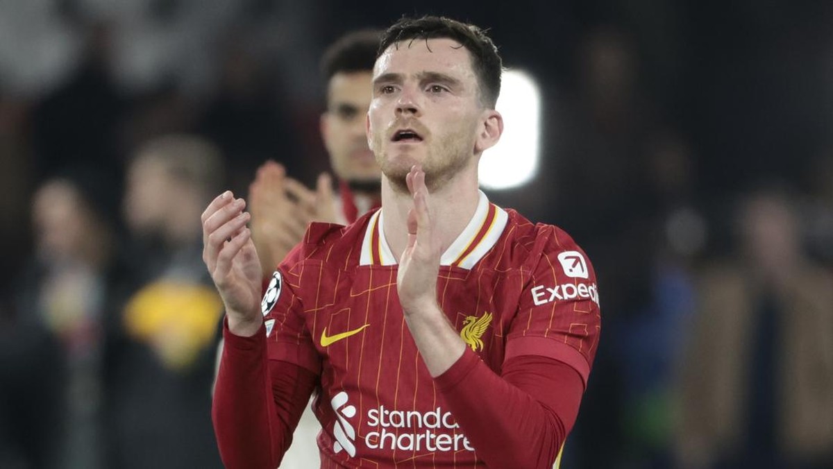 Bek Liverpool, Andrew Robertson. (Foto: Getty Images/Jean Catuffe)
