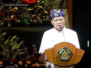 Koster Bakal Wajibkan Sopir Transportasi Pariwisata Ber-KTP Bali dan Pelat DK