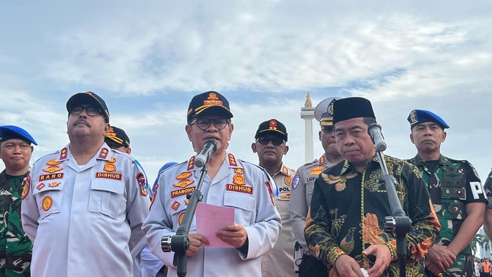 Gubernur Jakarta Pramono Anung melarang ASN Pempov Jakarta menggunakan mobil dinas untuk mudik lebaran. (Rumondang/detikcom)