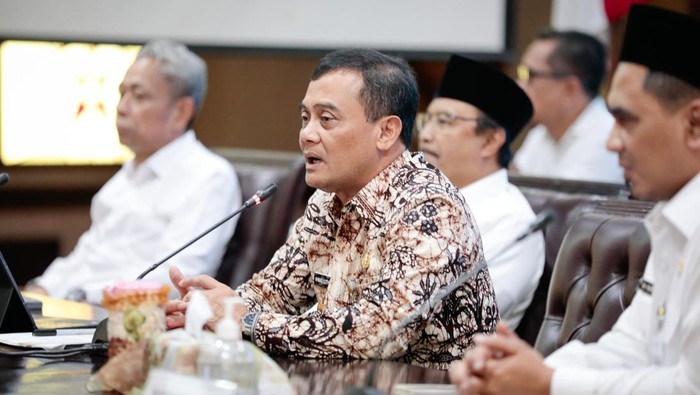 Gubernur Jateng Ahmad Luthfi