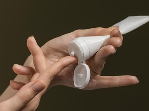 BPOM Tarik Produk Pengencang Payudara, Dokter Kulit Jelaskan Risikonya